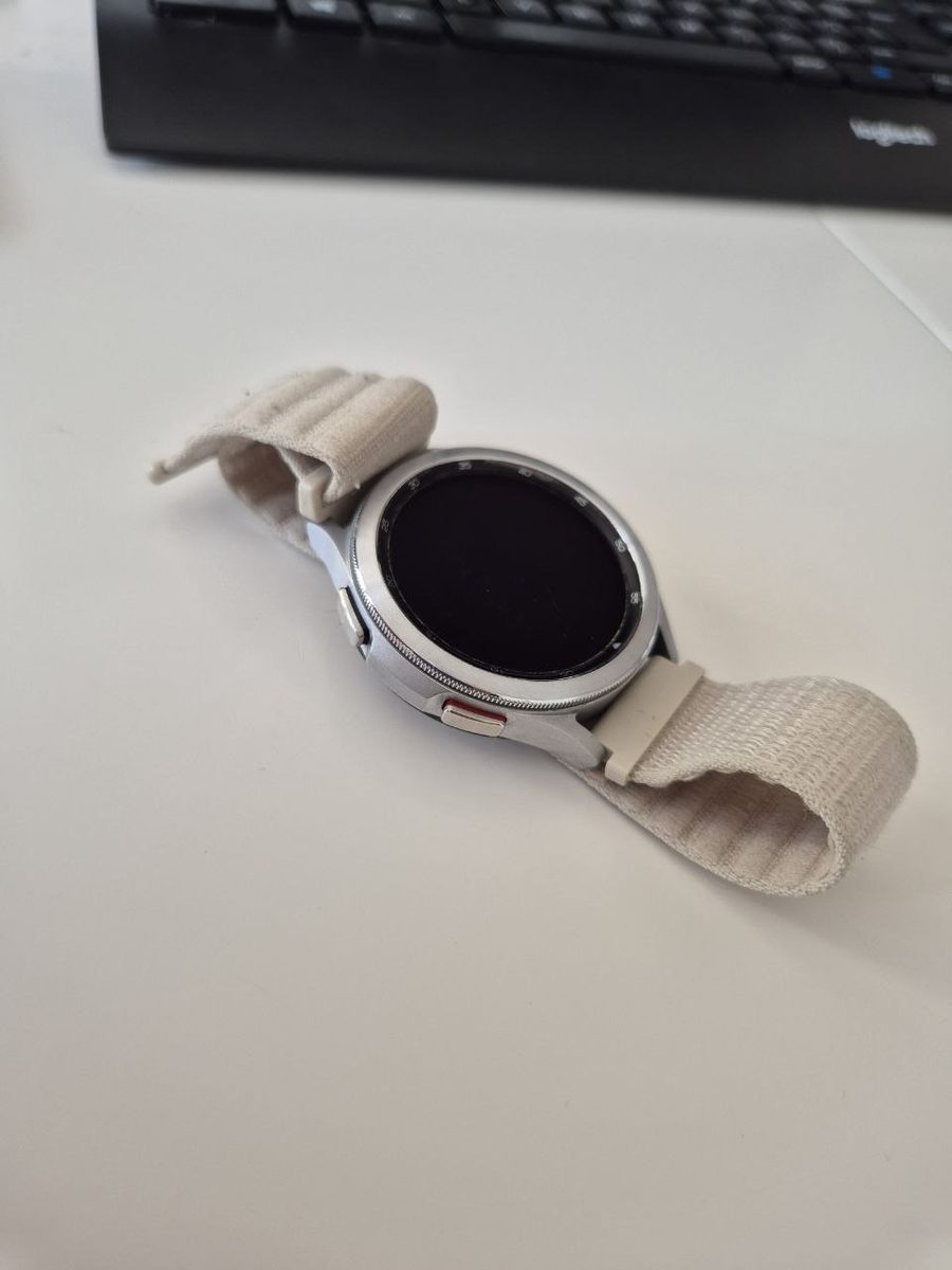 Samsung Galaxy Watch 4 Classic